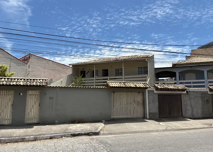 APARTAMENTO EM CABO FRIO À 1,9KM da PRAIA DO FORTE